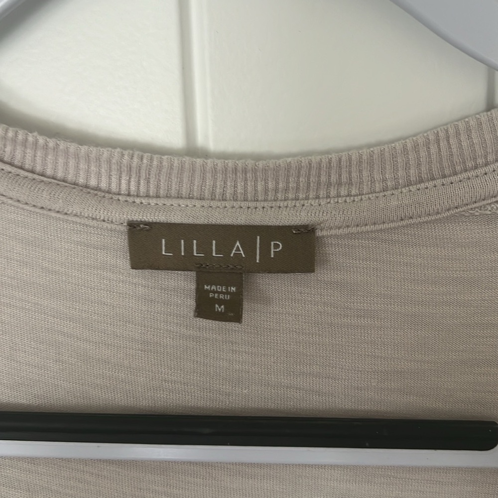 Lila P scoopneck, long sleeve, lightly, tan/off white, , stretchy, size Medium - Picture 2 of 6
